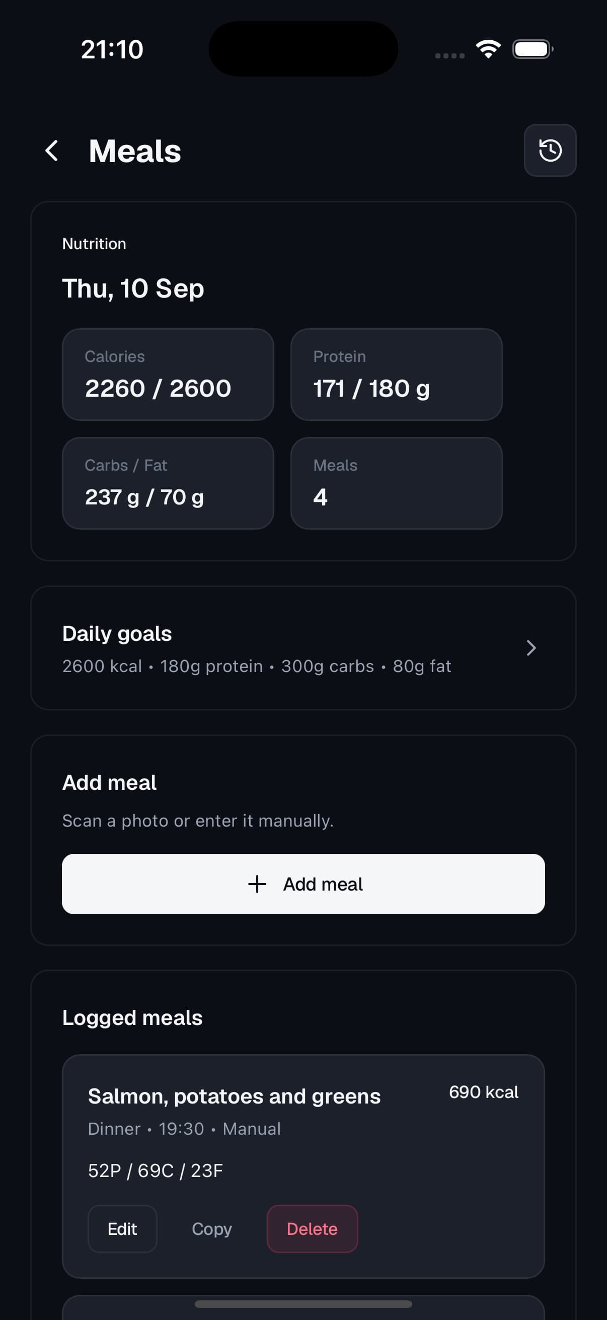 Panthyr meals screen showing calories and macros against daily goals